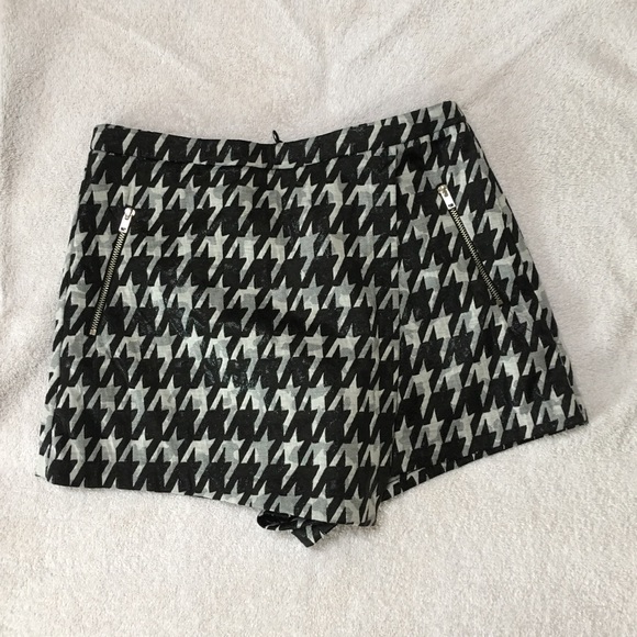 Design Lab Lord & Taylor Other - Design Lab Envelope Skort